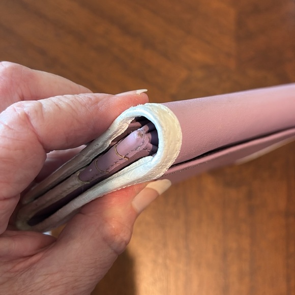 Coach  long wallet  vintage  snap wallet  leather  purple/violet/white leather t - Picture 16 of 17